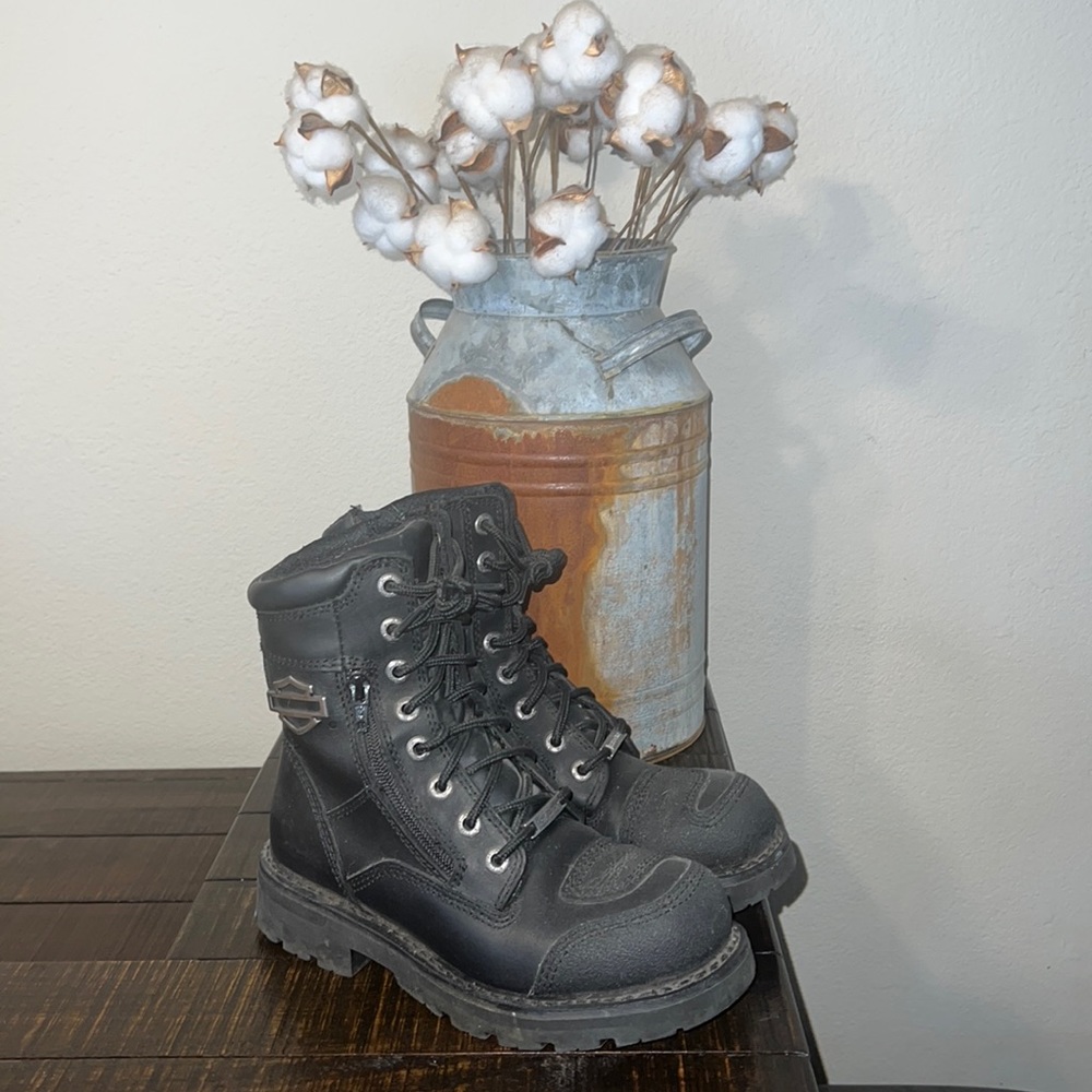 Womens Harley Davidson Riding boots size 6.5